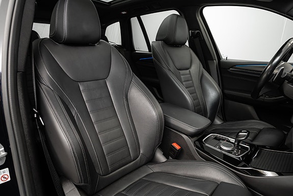 BMW X3 28 of 30