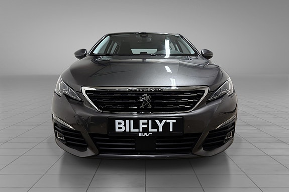 Peugeot 308 7 of 26