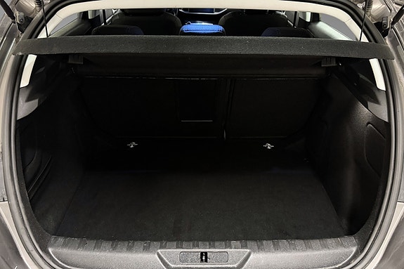 Peugeot 308 4 of 26