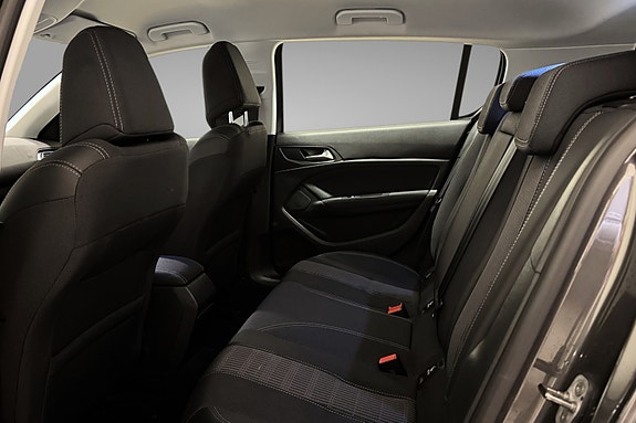 Peugeot 308 11 of 26