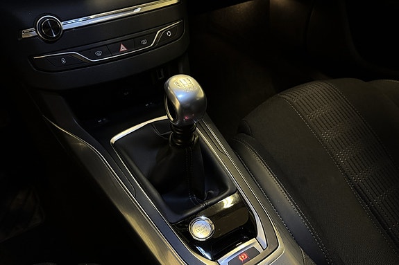 Peugeot 308 20 of 26
