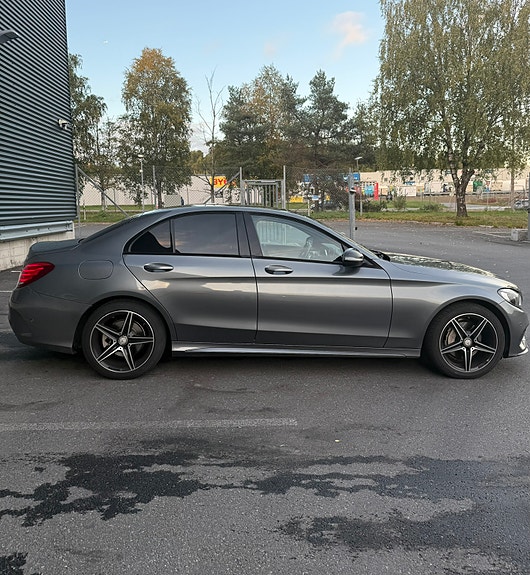 Mercedes-Benz C 200 3 of 10