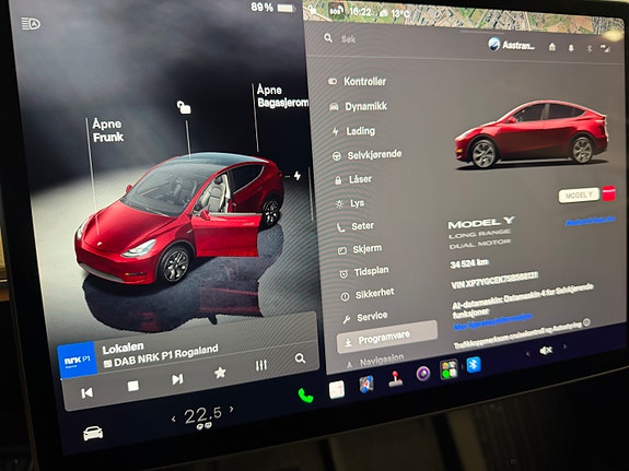 Tesla Model Y 27 of 30