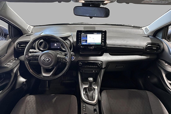 Toyota Yaris 10 of 30