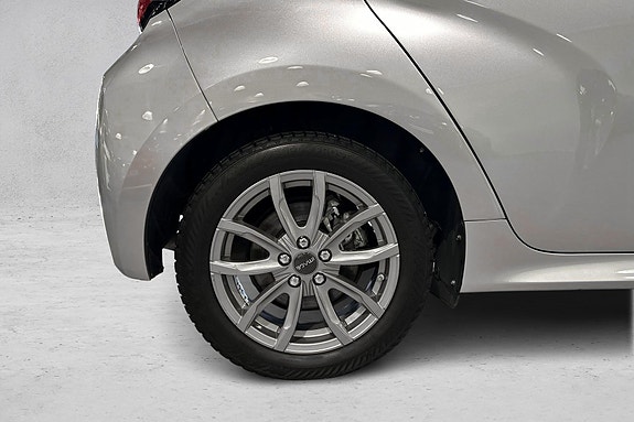 Toyota Yaris 22 of 30