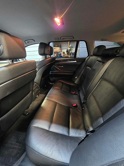 BMW 520d 15 of 17