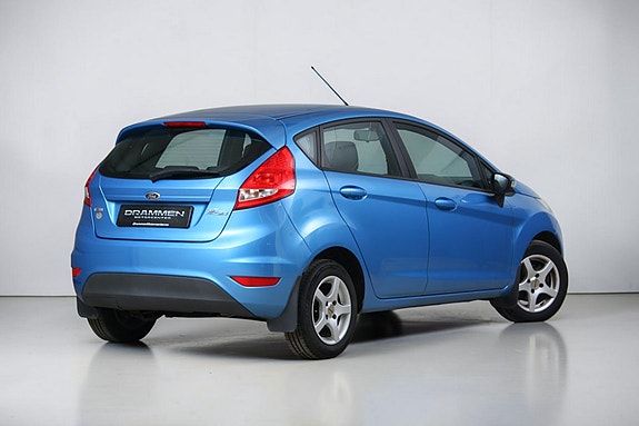 Ford Fiesta 3 of 30