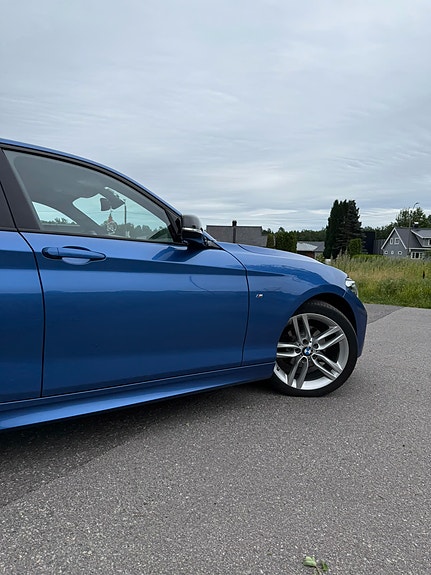 BMW 116i 4 of 30