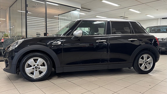 MINI One 3 of 24