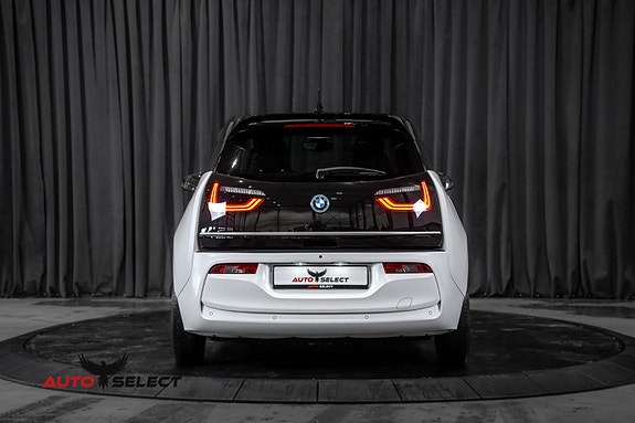 BMW i3 8 of 30