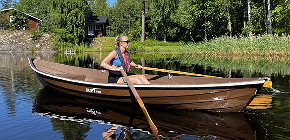 Suvi 460 brun på lager! // En glimrende robåt! 3 of 5