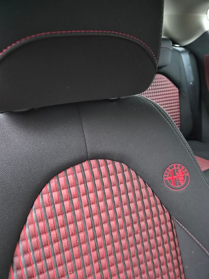Alfa Romeo MiTo 16 of 19