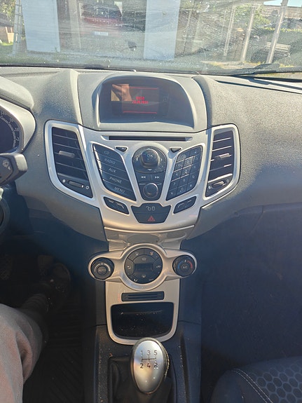 Ford Fiesta 20 of 26