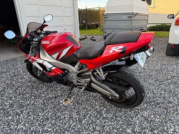 Yamaha YZF R1 5 of 11