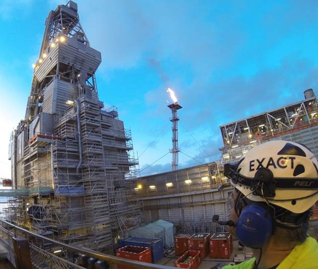 On- og offshore prosjekter.