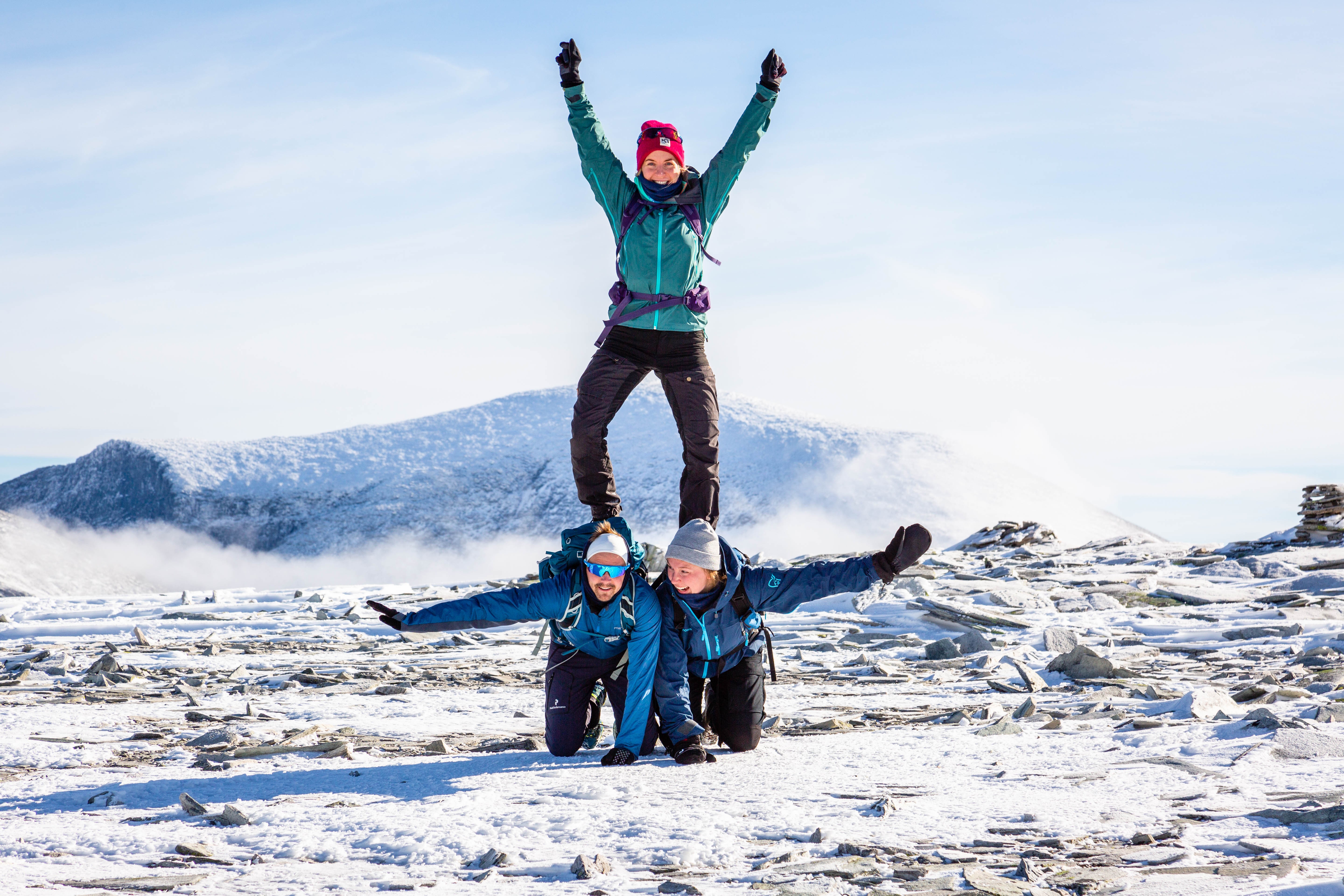 Vi arrangerer ofte sosiale sammenkomster og turer