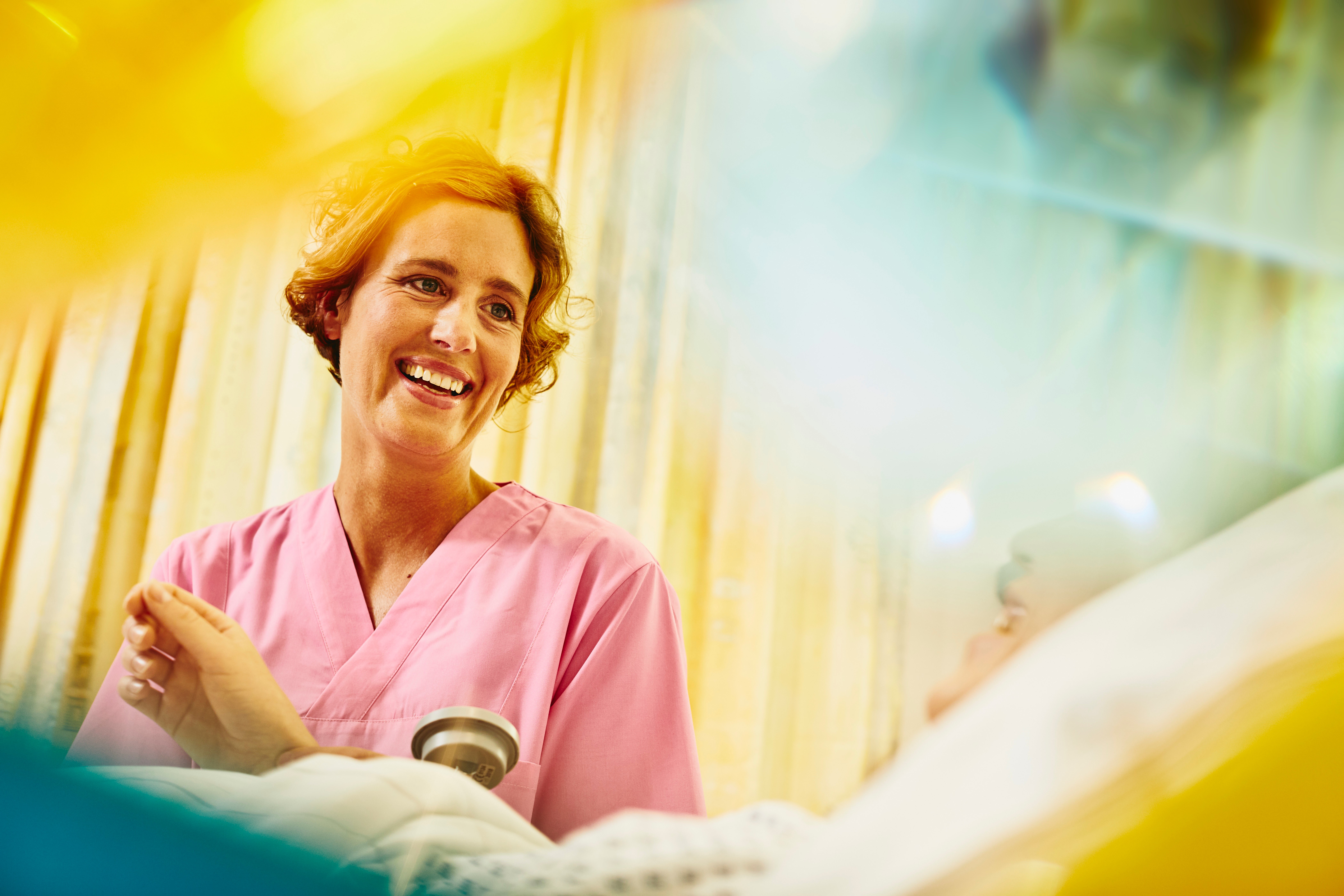 Våre ansatte har selv bakgrunn som sykepleiere. De kjenner helsevesenet og dets behov.