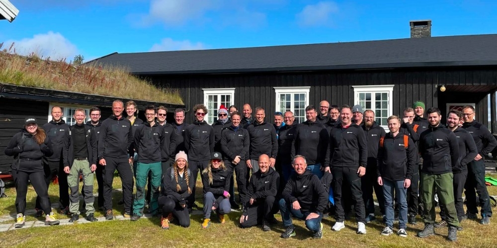 Our team is an international powerhouse of innovation and performance. We look for people with extraordinary skills, a thriving mindset, and the desire to change the world.