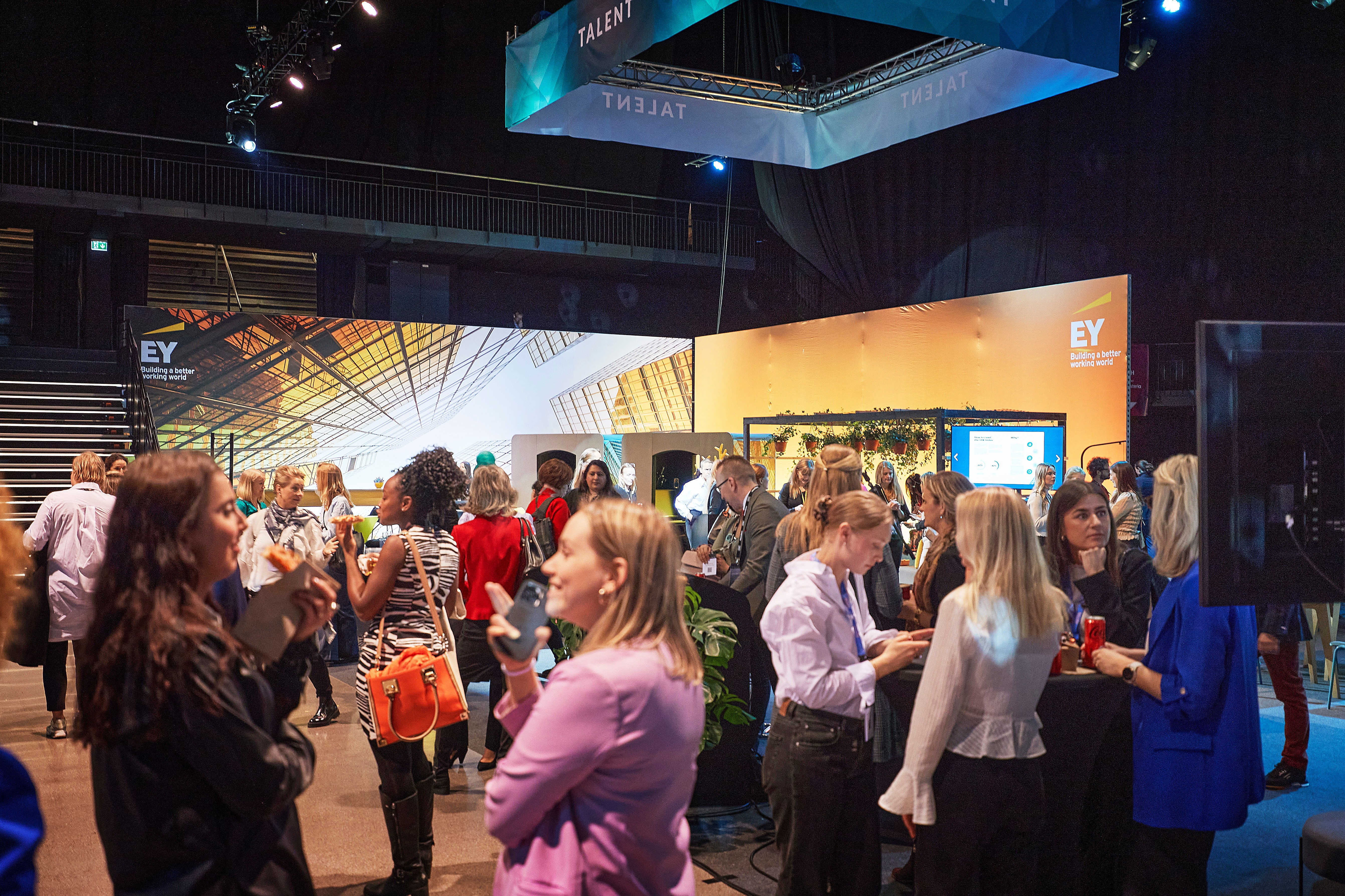 EY er stolt sponsor av SHE Conference 