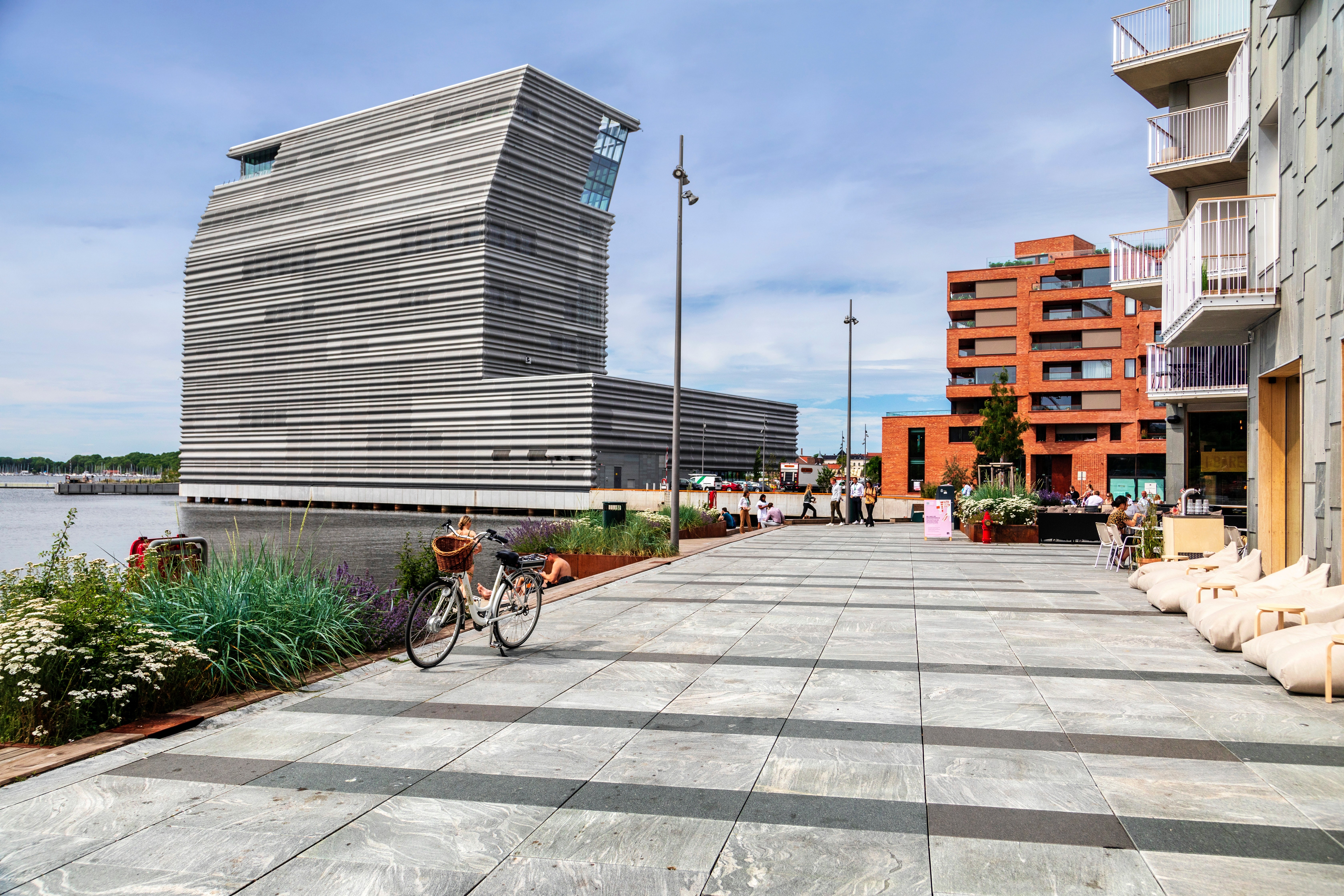 BeerEcoSten® langs vannkanten ved det prisvinnende prosjektet Vannkunsten