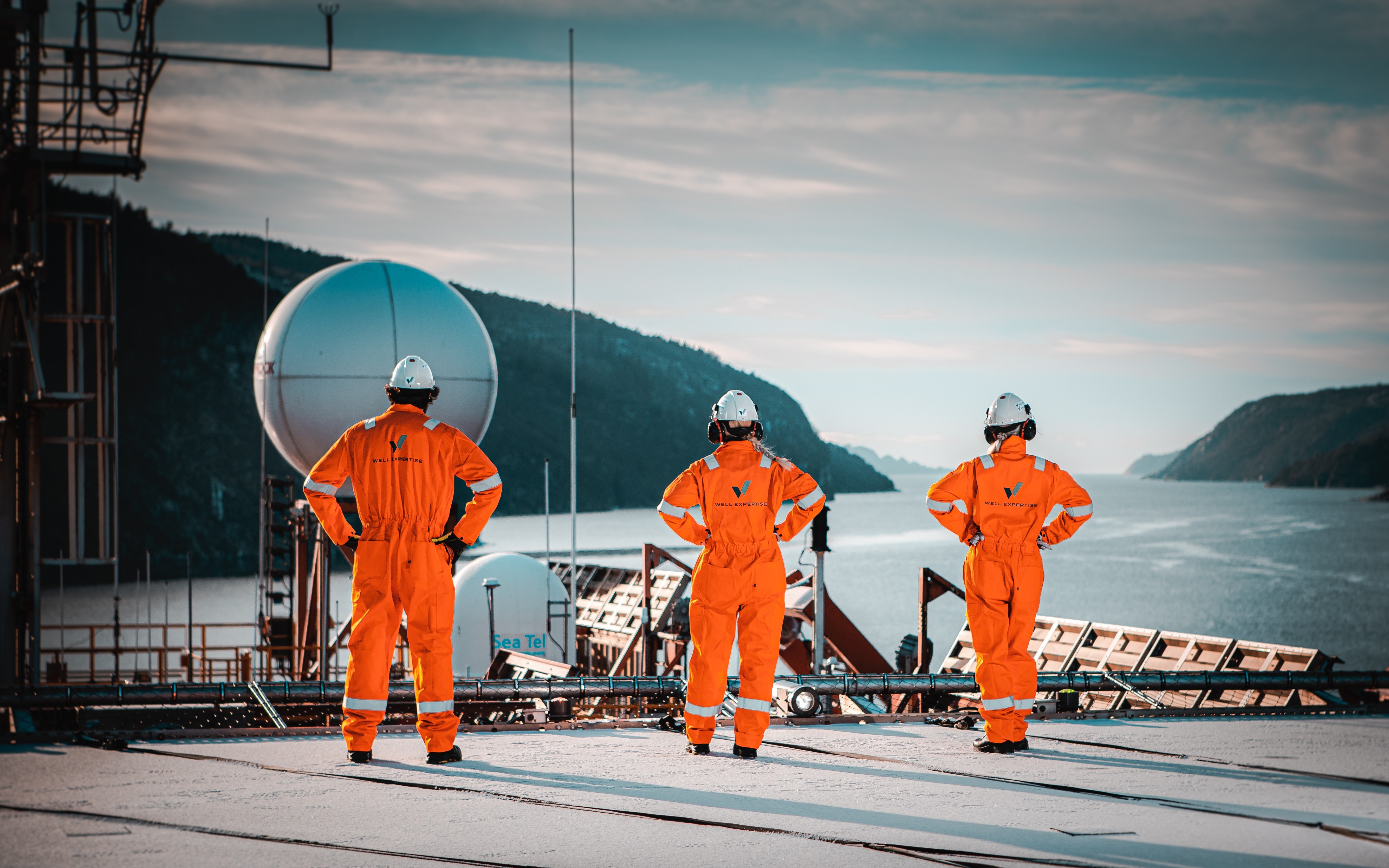 company cover image