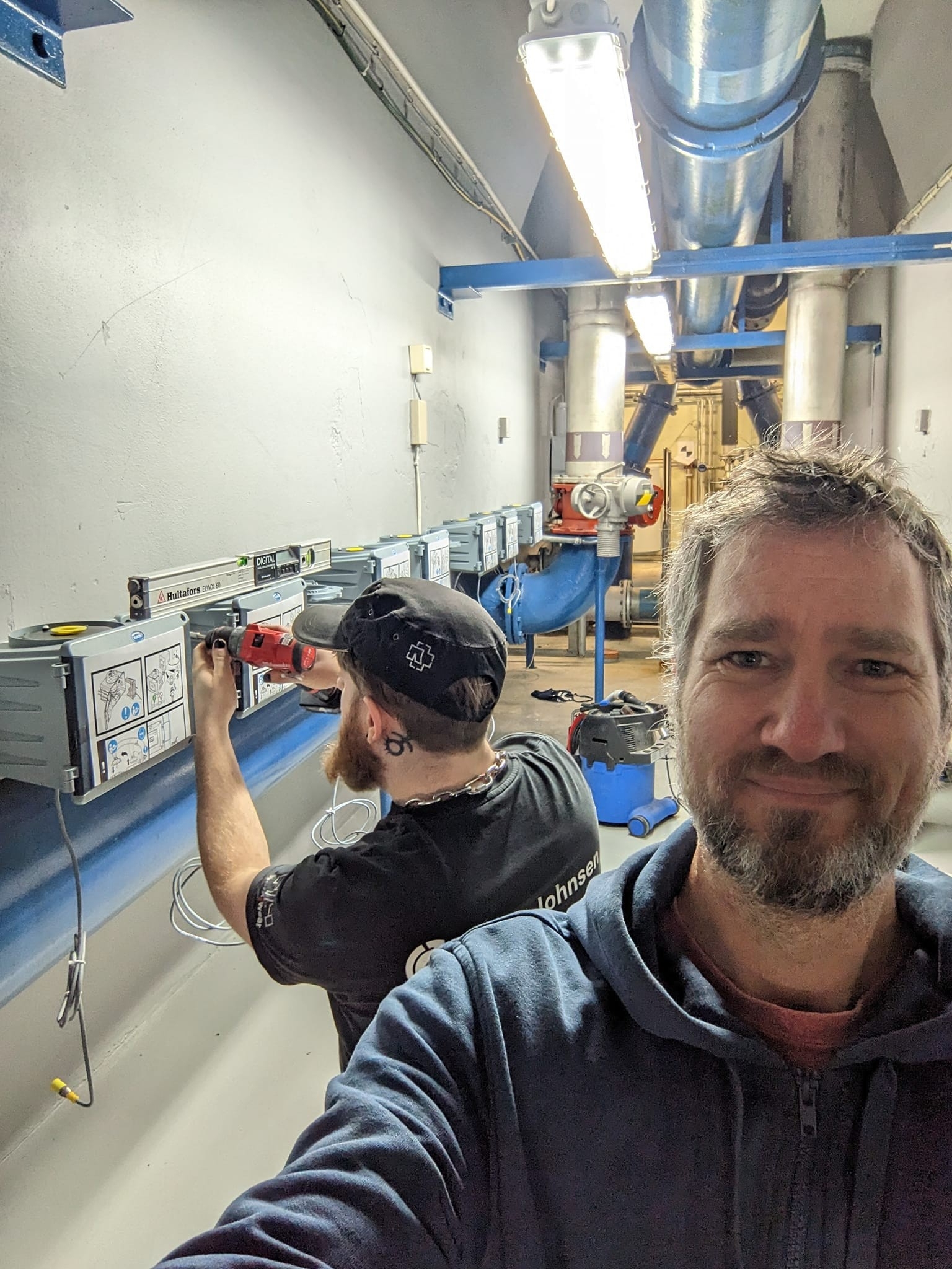 Chris og Lars-Petter på serviceoppdrag