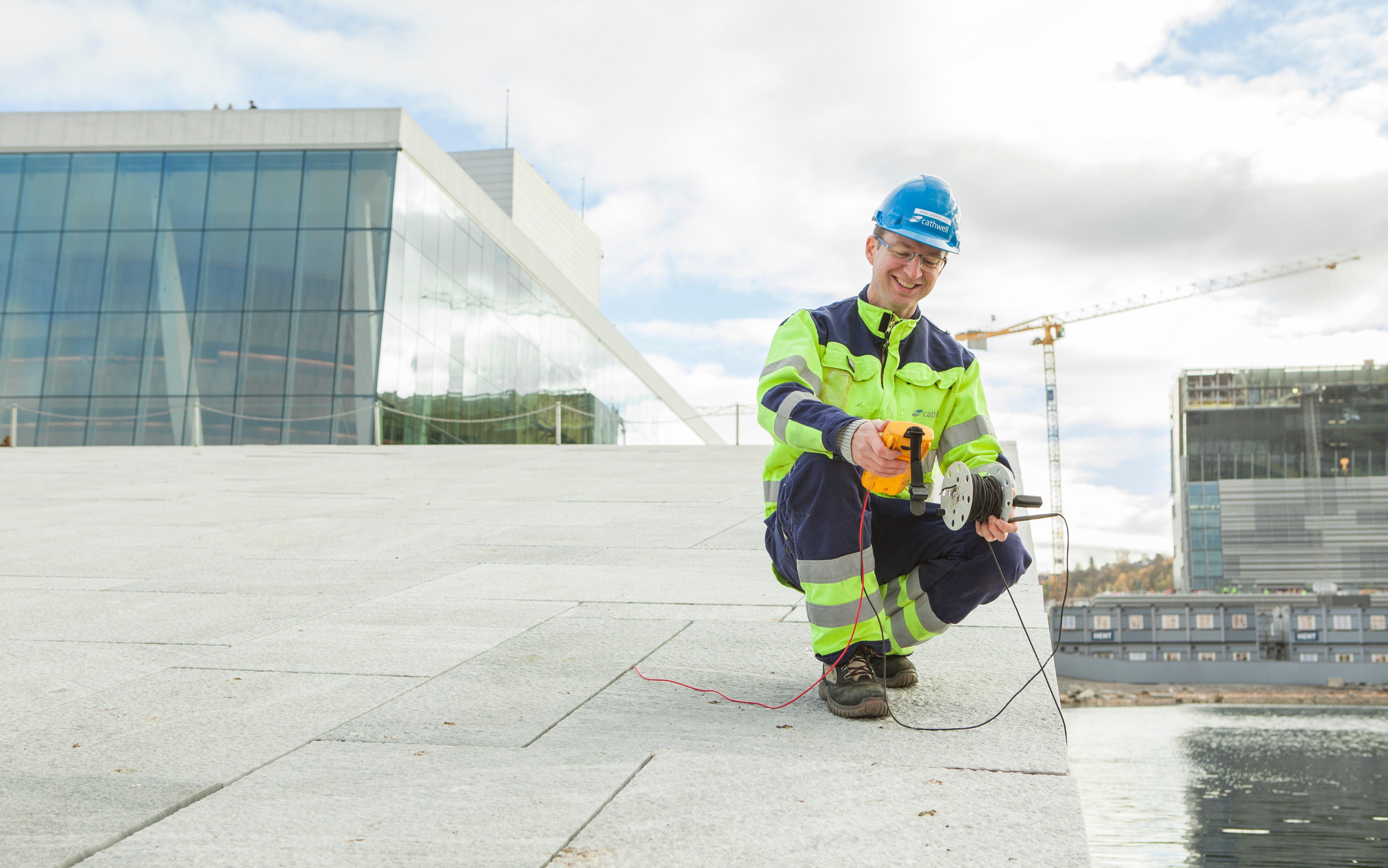 Our systems are applied on maritime, offshore and land-based industries