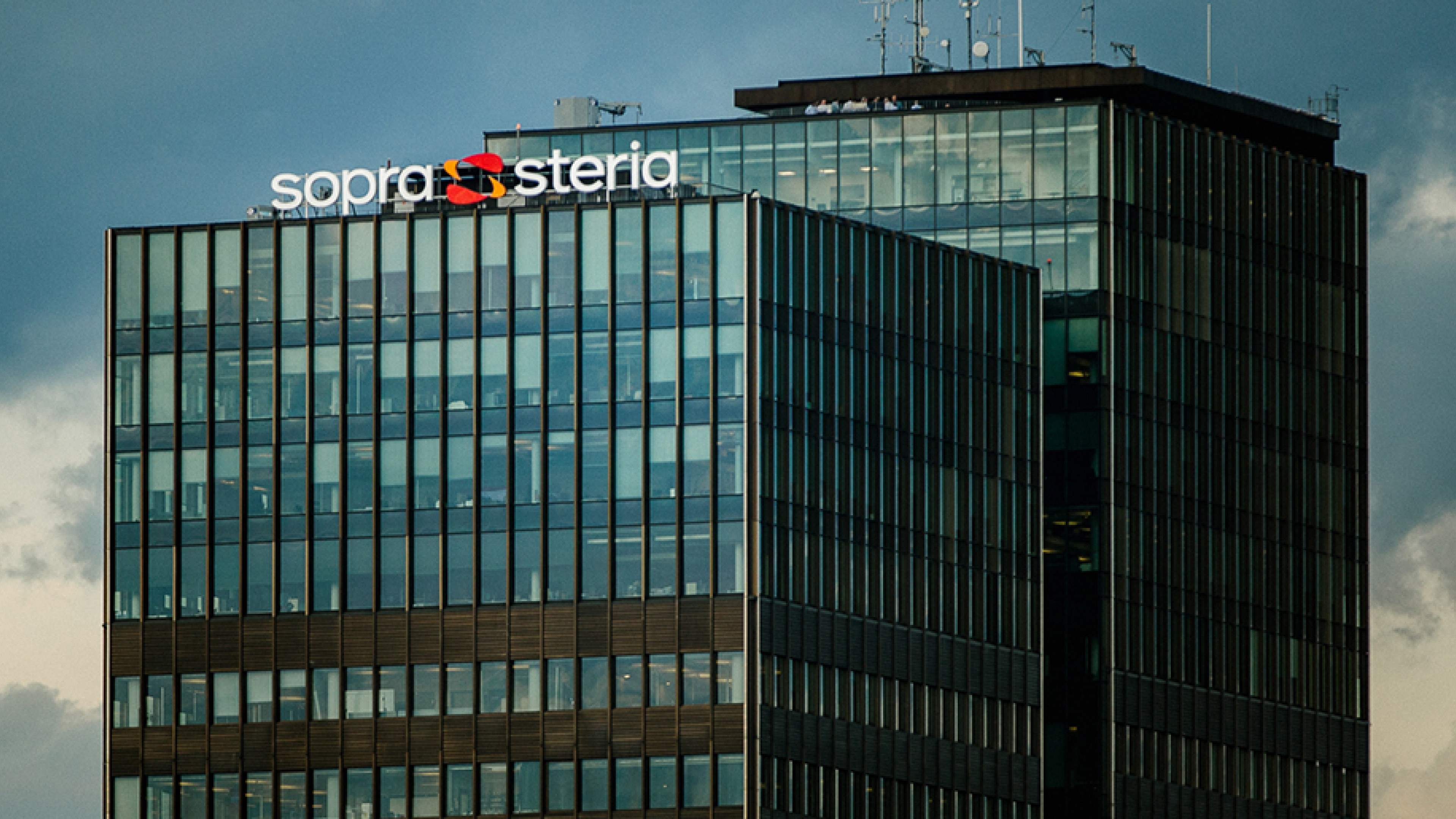 Hovedkontoret i Oslo, på toppen av Posthuset