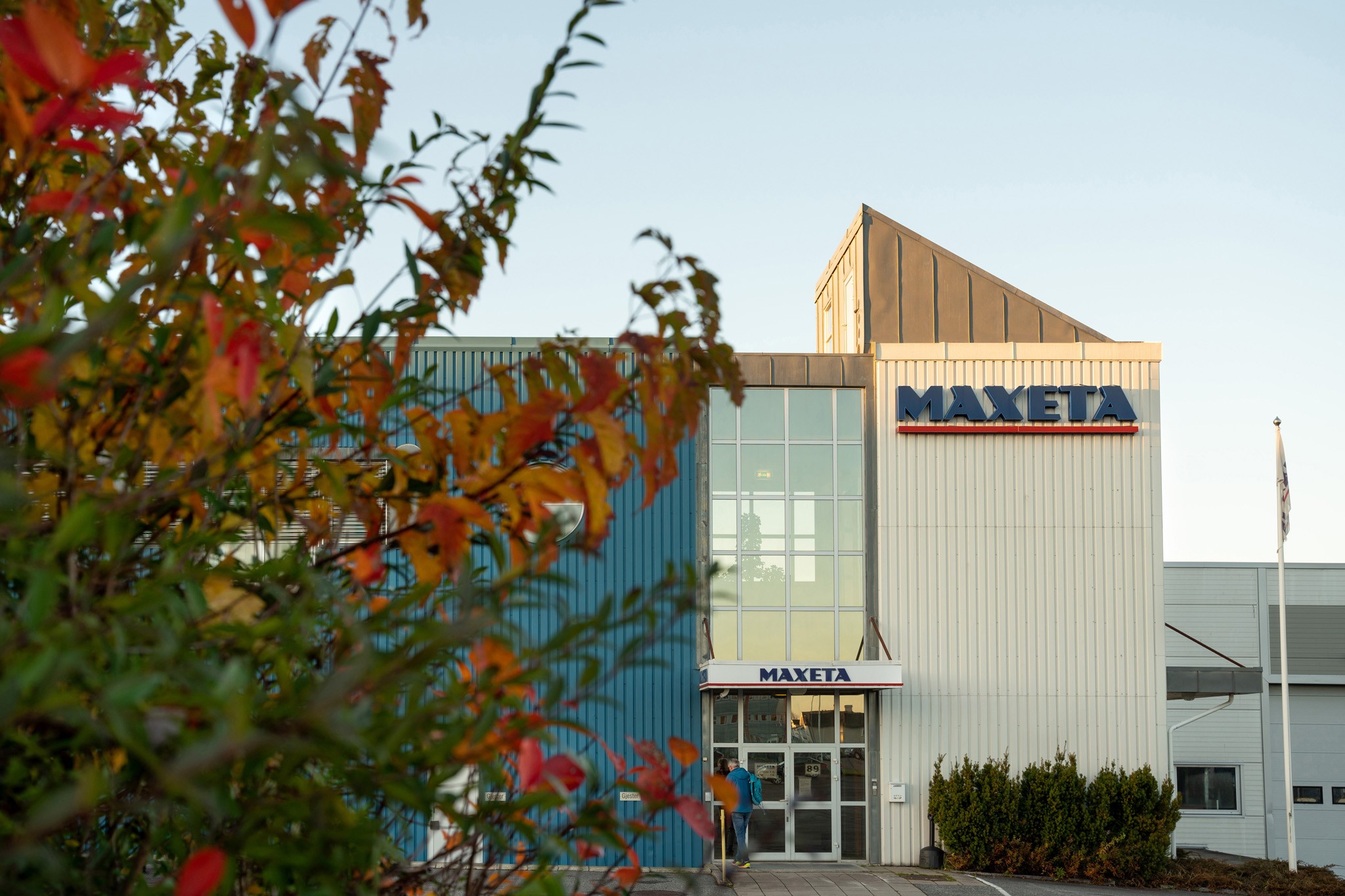 company cover image
