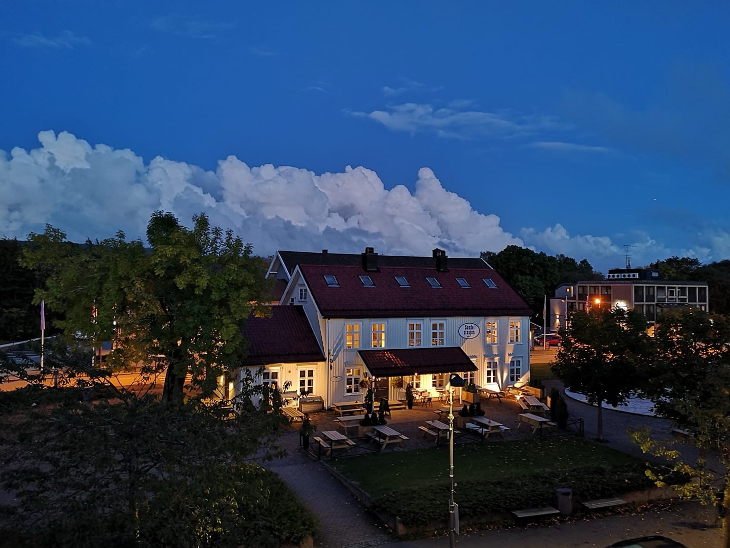 company cover image