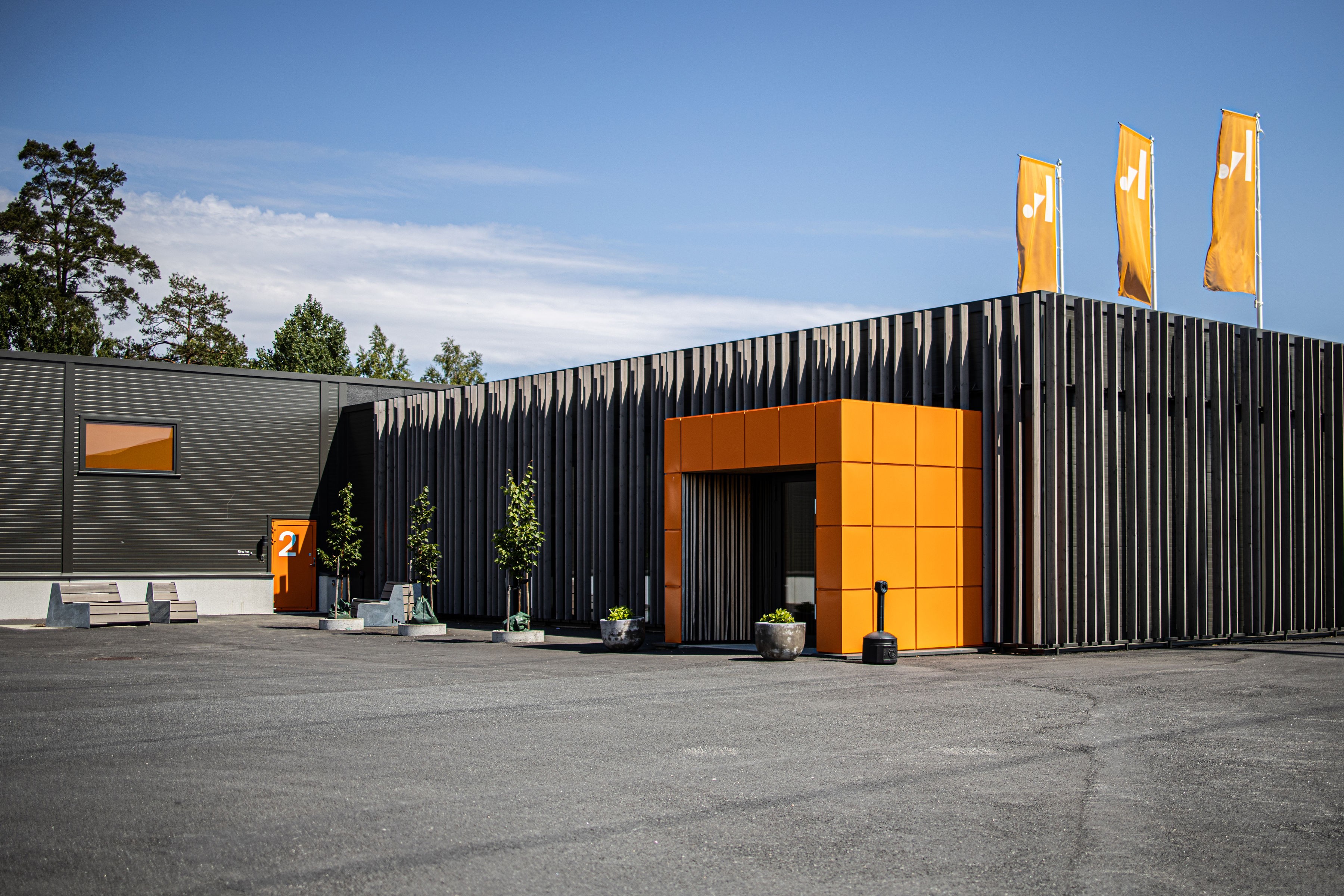 company cover image