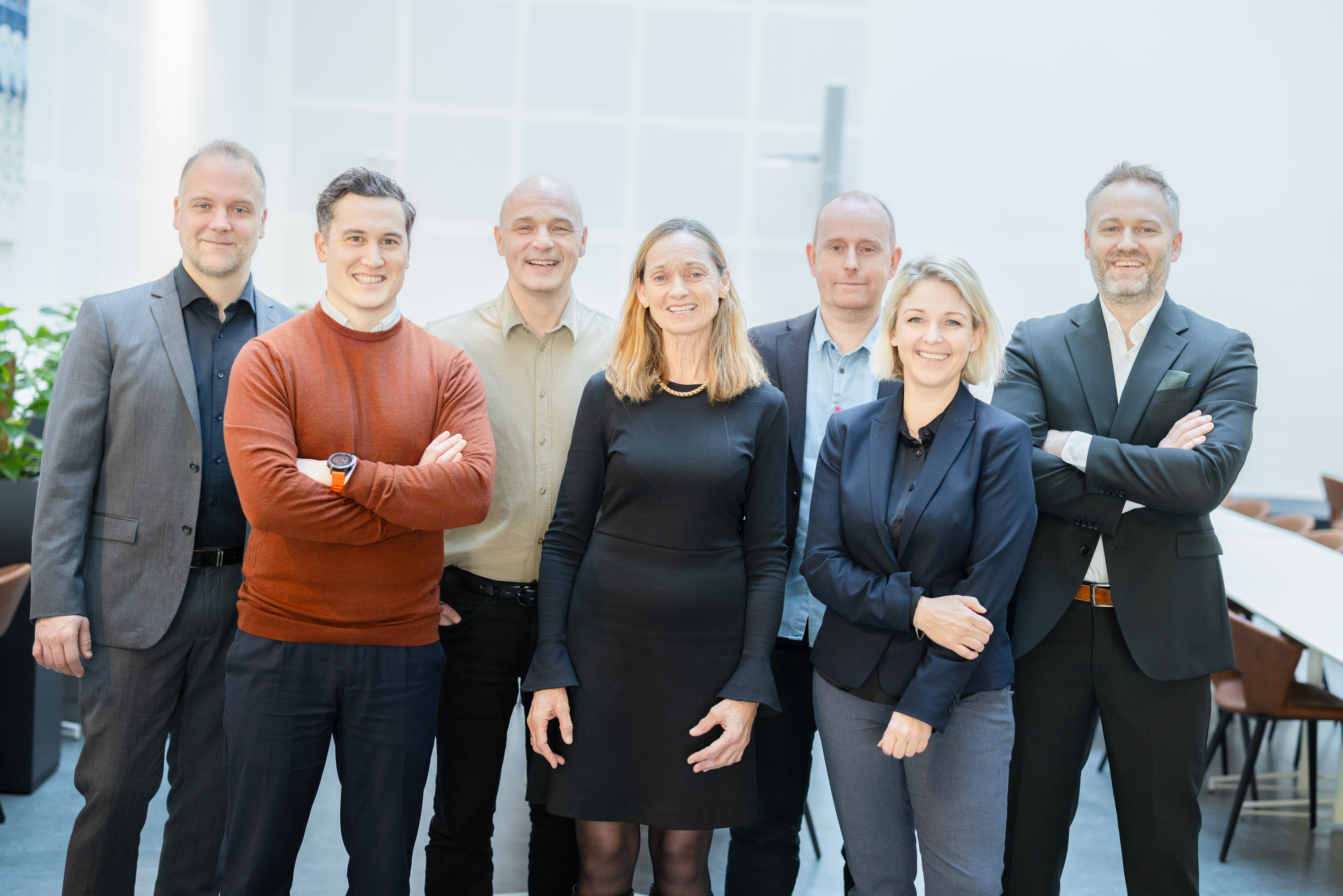 Vi har en dyktig og engasjert ledergruppe som fremmer våre kjerneverdier; Respect, Passion, Collaboration og Innovation - og har fokus på åpenhet, medarbeiderutvikling og vekst gjennom tett samarbeid med de ansatte.