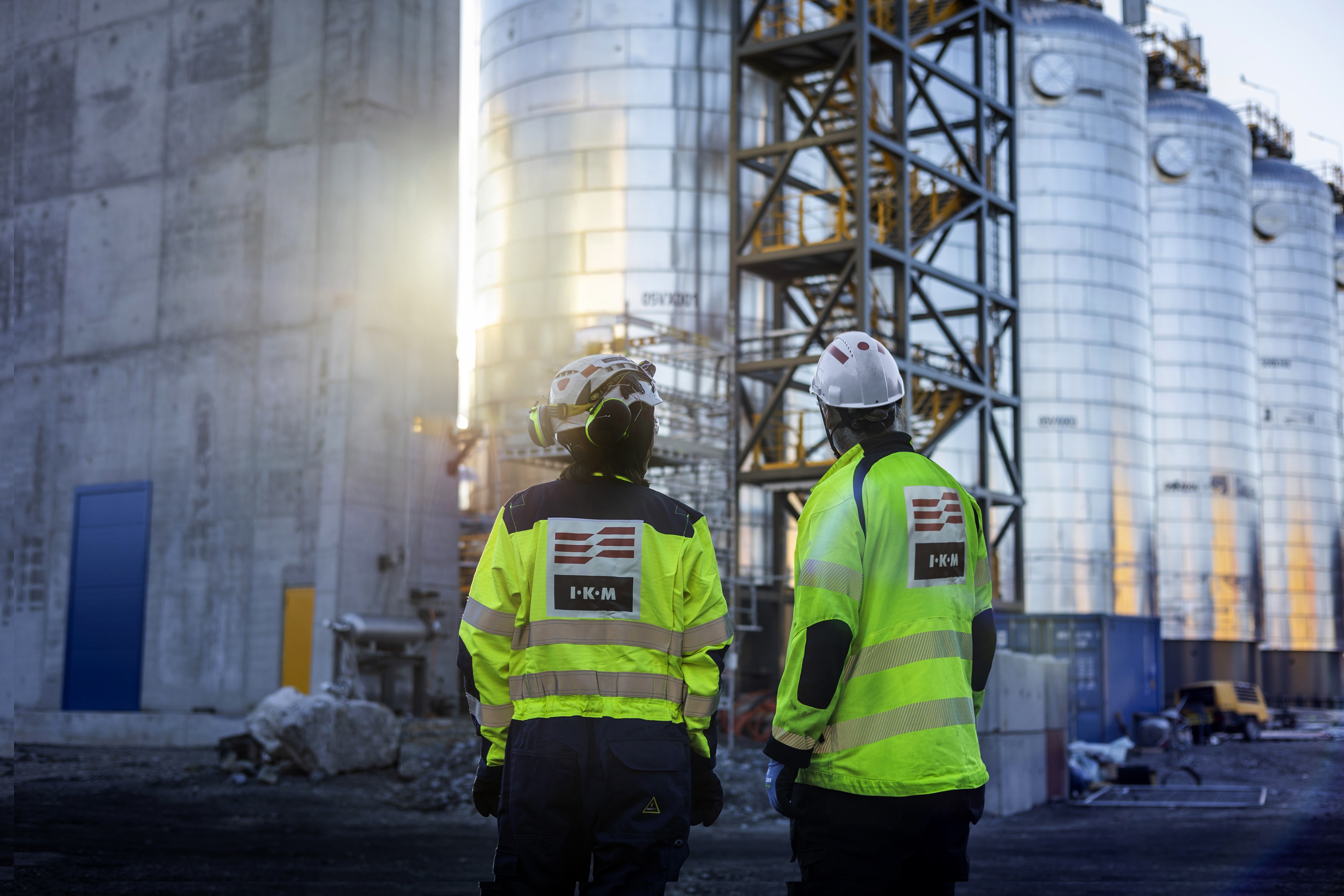 company cover image