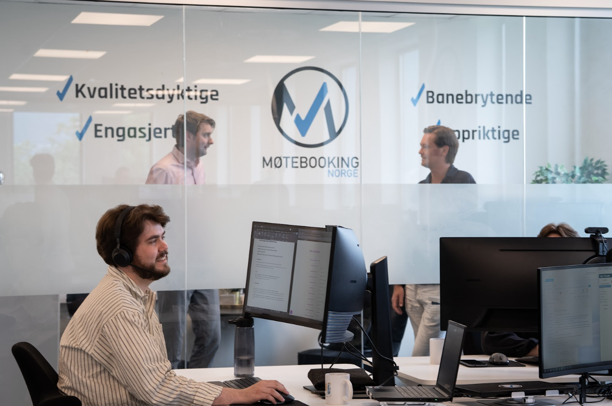 company cover image