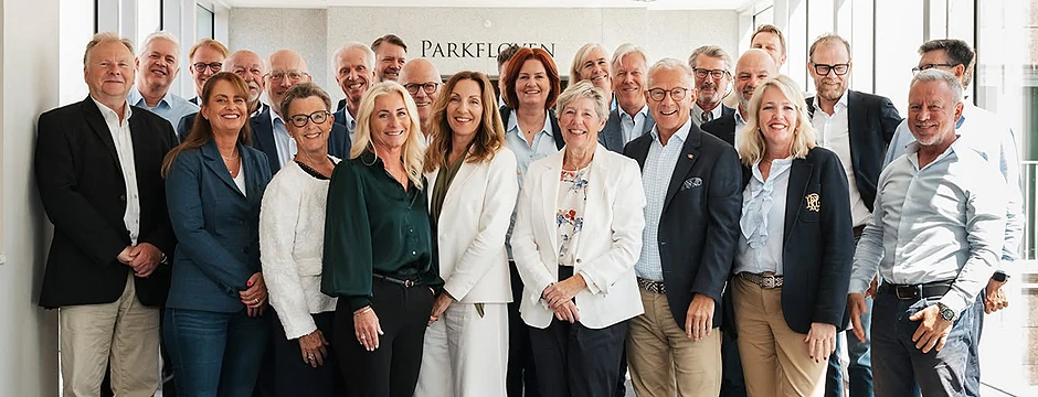 company cover image