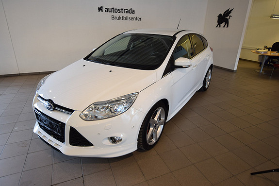 Ford Focus 1,0 EcoBoost 125hk Titanium Full styling