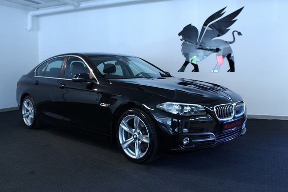 BMW 5-serie 520da xDrive Skinn Feste NaviPro Kamera Varmeratt