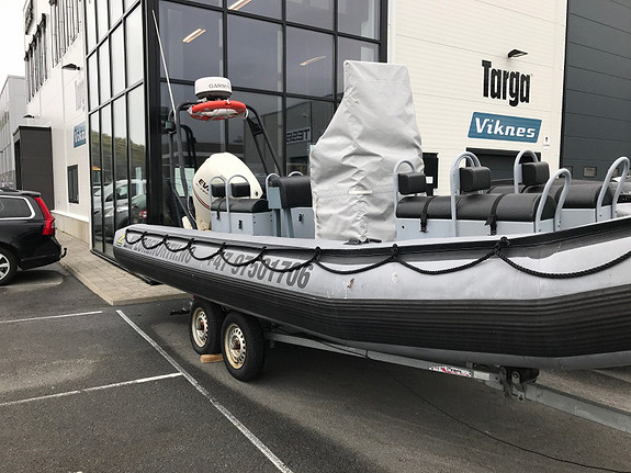 Godt utstyrt Zodiac 730