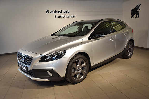 Volvo V40 D2 Summum DAB+,Nøkkelløs,Skinnseter,El sete,