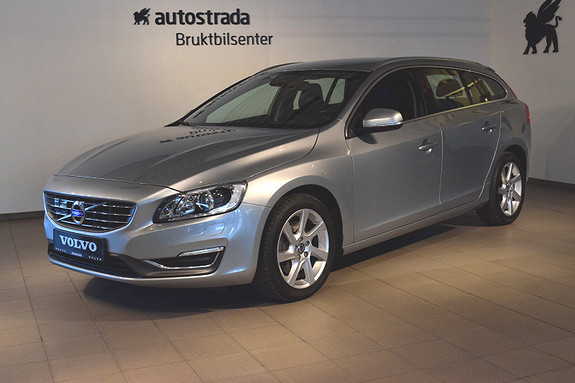Volvo V60 D4 Summum AWD 163hk aut Driversupport,h.feste,
