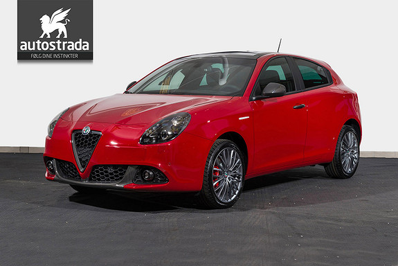 Alfa Romeo Giulietta 170hk TCT Aut. Xenon DAB Soltak